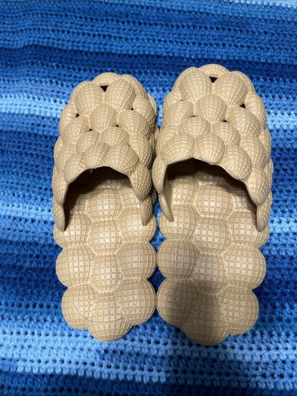 Beige Bubble-Textured Slide Sandals